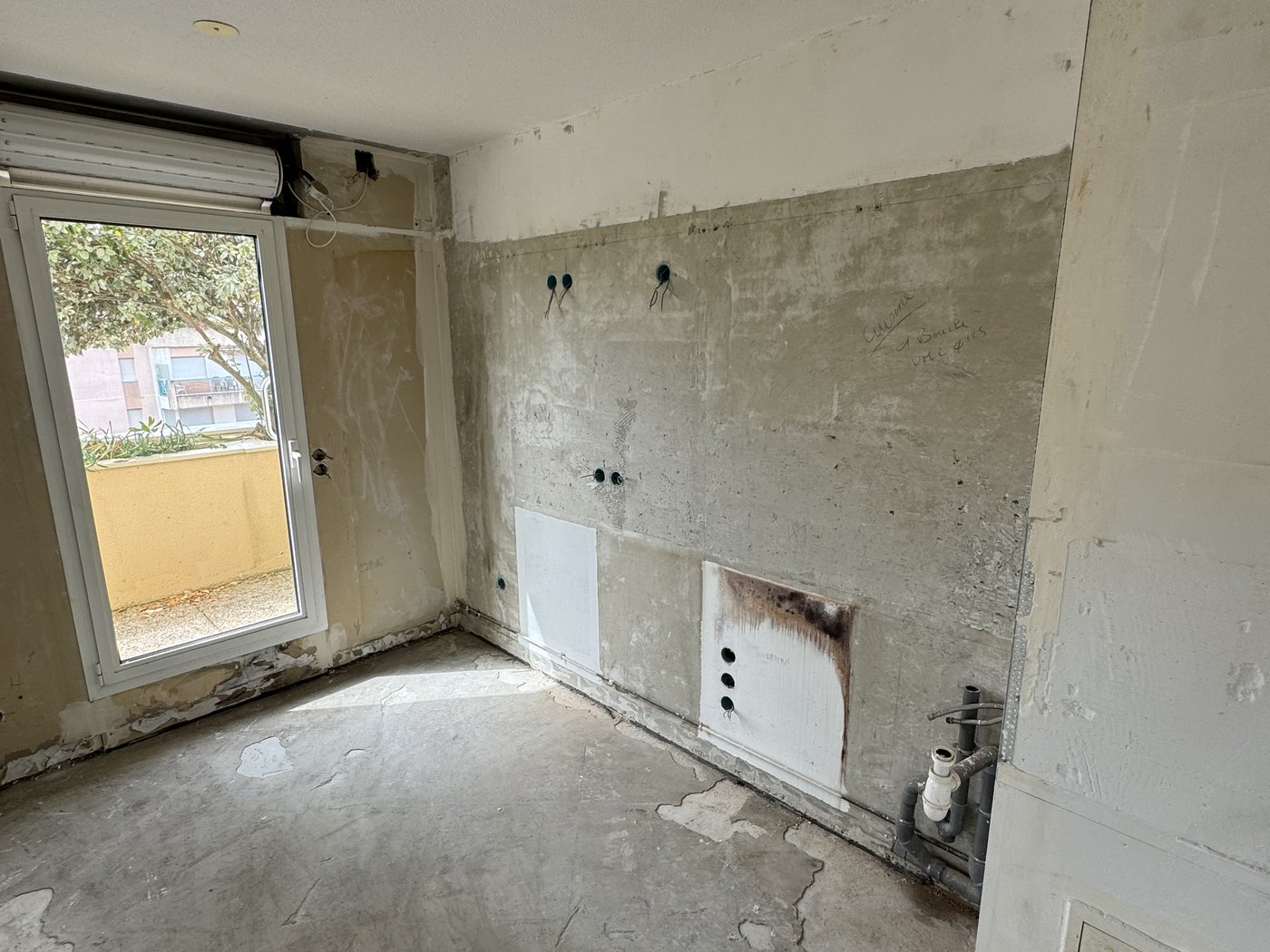 Curage d'un appartement pour un projet de rénovation à Arcachon